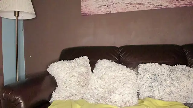 paulblack21 online show from 11.04.25