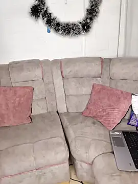 Juam22 online show from 11.28.25