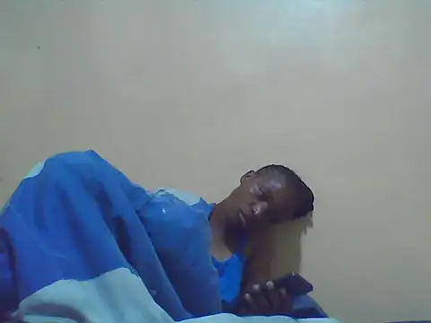 Snapshot of Smillie_prety chatting on 02.18.26 Smillie prety online show from 02.18.26