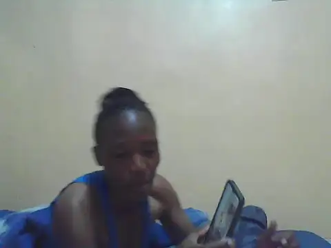 Snapshot of Smillie_prety chatting on 02.18.26 Smillie prety online show from 02.18.26
