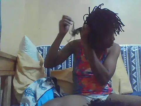 Snapshot of Smillie_prety chatting on 04.24.26 Smillie prety online show from 04.24.26