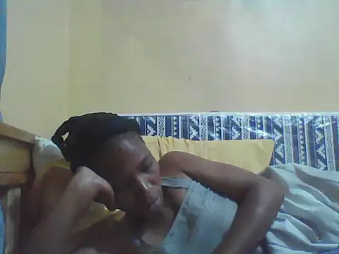 Snapshot of Smillie_prety chatting on 04.26.26 Smillie prety online show from 04.26.26