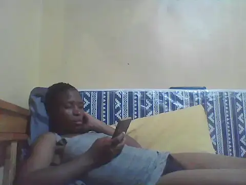 Snapshot of Smillie_prety chatting on 05.12.26 Smillie prety online show from 05.12.26
