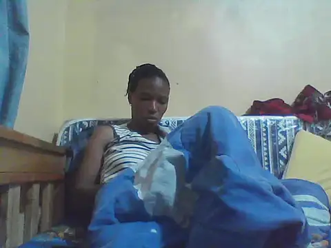 Snapshot of Smillie_prety chatting on 05.15.26 Smillie prety online show from 05.15.26