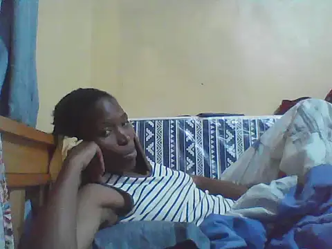 Snapshot of Smillie_prety chatting on 05.15.26 Smillie prety online show from 05.15.26