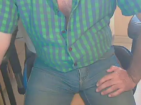 Snapshot of angelgarcia269 chatting on 03.03.25 angelgarcia269 online show from 03.03.25