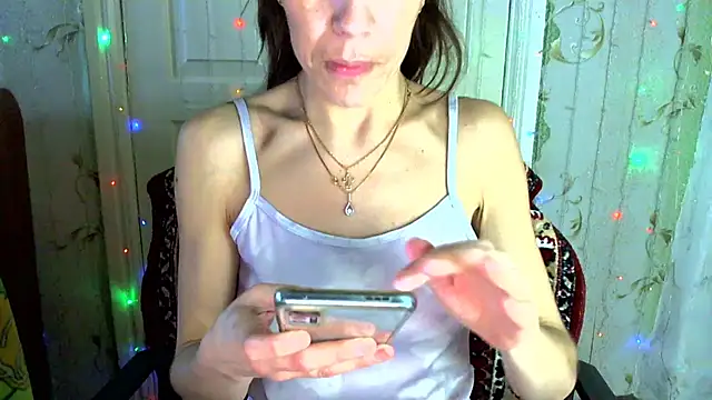 Snapshot of Ladywinter chatting on 03.05.25 Ladywinter online show from 03.05.25