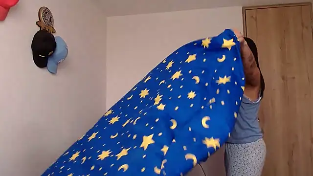 lady hot2xx online show from 02.13.26