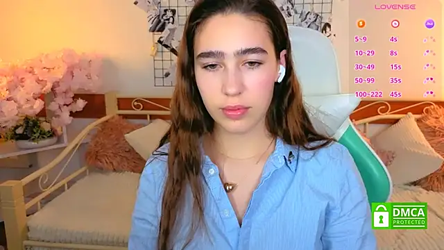 Snapshot of _Eliizabeth_ chatting on 03.18.26 Eliizabeth online show from 03.18.26