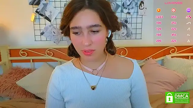 Snapshot of _Eliizabeth_ chatting on 04.06.26 Eliizabeth online show from 04.06.26