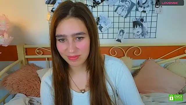 Snapshot of _Eliizabeth_ chatting on 04.14.26 Eliizabeth online show from 04.14.26