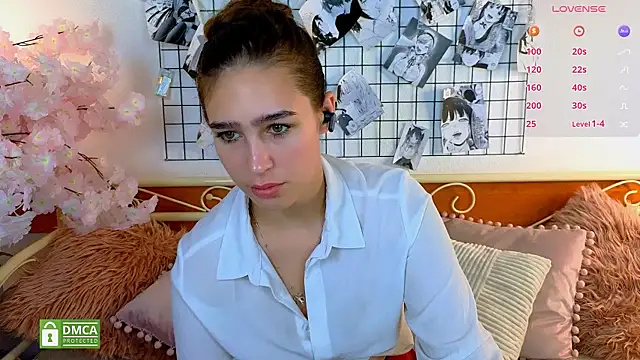 Snapshot of _Eliizabeth_ chatting on 07.16.26 Eliizabeth online show from 07.16.26