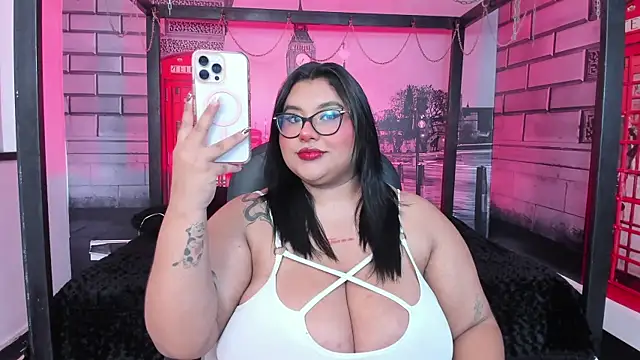 Snapshot of tifanny_bigboobs11 chatting on 03.31.26 tifanny bigboobs11 online show from 03.31.26