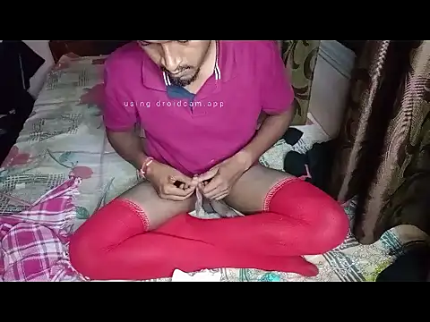 Snapshot of Sexypavi09 chatting on 11.30.25 Sexypavi09 online show from 11.30.25