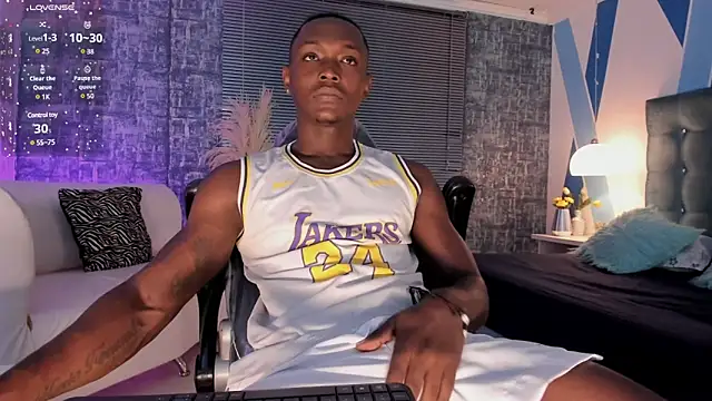 DannSmmith online show from 12.31.24