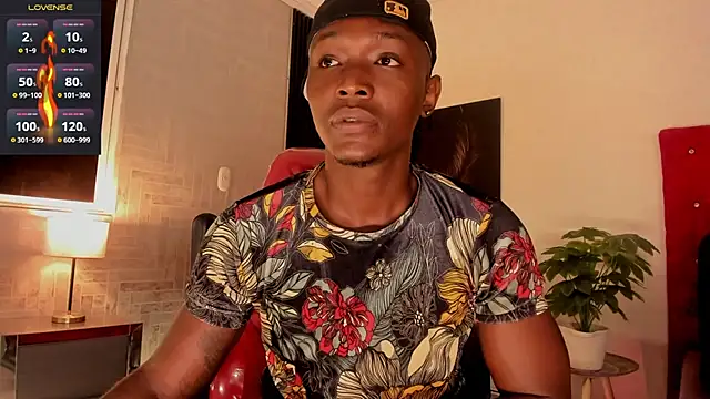 DannSmmith online show from 02.15.25