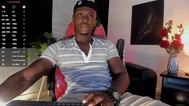 Snapshot of DannSmmith chatting on 02.07.26 DannSmmith online show from 02.07.26