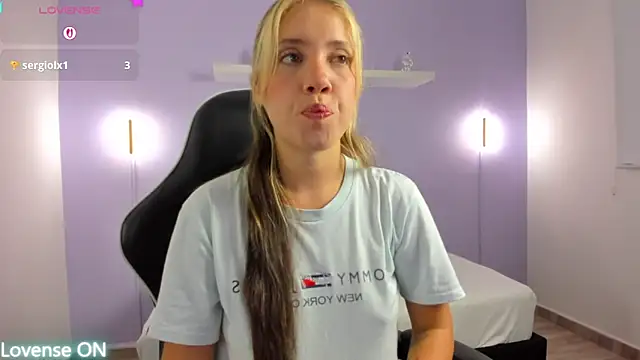 Snapshot of nataly_rodri chatting on 06.20.26 nataly rodri online show from 06.20.26
