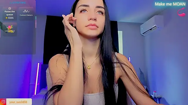 Kemi  Jordan online show from 10.24.25