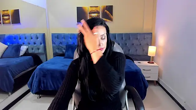 Kristen Garner online show from 03.11.25