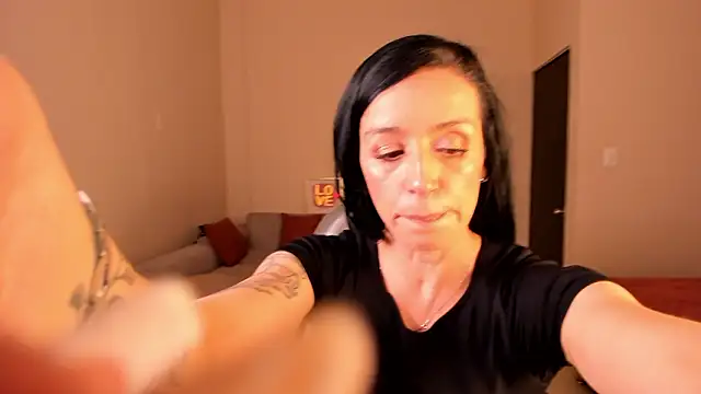 Kristen Garner online show from 03.28.26