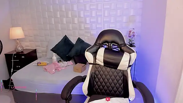 anny rouse24 online show from 01.11.26