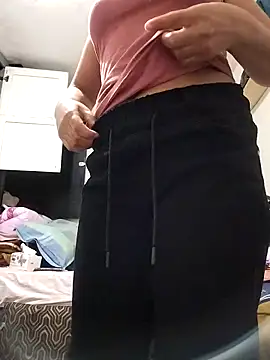 Snapshot of lolo890 chatting on 02.04.26 lolo890 online show from 02.04.26