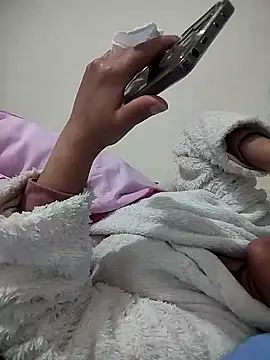 Snapshot of lolo890 chatting on 02.20.26 lolo890 online show from 02.20.26