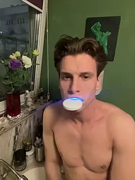 ETHAN MOORE online show from 10.31.25