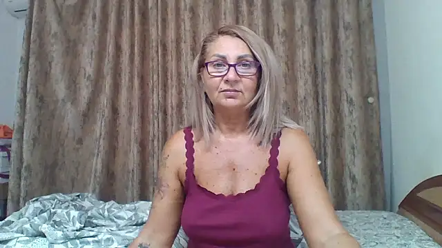 Snapshot of PussyEvely chatting on 07.09.26 PussyEvely online show from 07.09.26