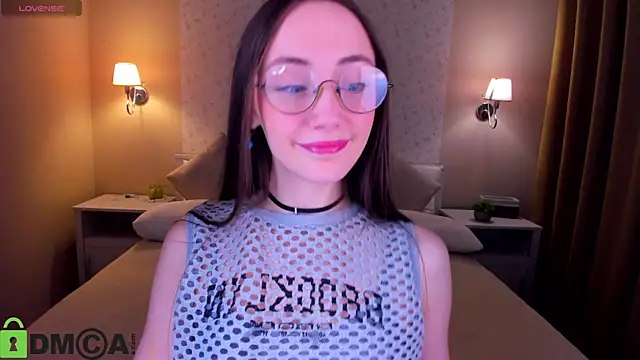 Snapshot of Lexi_Split chatting on 05.19.26 Lexi Split online show from 05.19.26