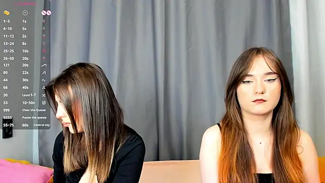 Snapshot of AnnaTeona chatting on 01.20.25 AnnaTeona online show from 01.20.25