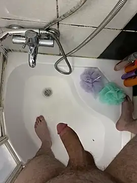 Snapshot of kasbey00 chatting on 11.24.25 kasbey00 online show from 11.24.25