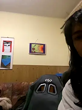 calliemaggotbone online show from 11.02.25