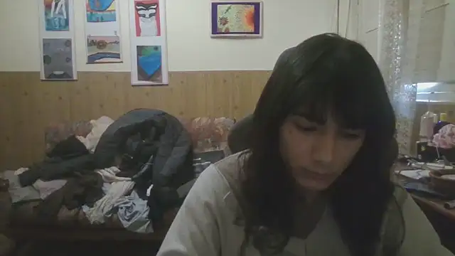 calliemaggotbone online show from 11.08.25