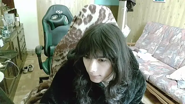 calliemaggotbone online show from 12.03.25