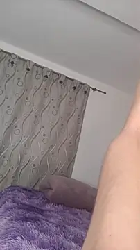 Miia Petitte online show from 04.11.26