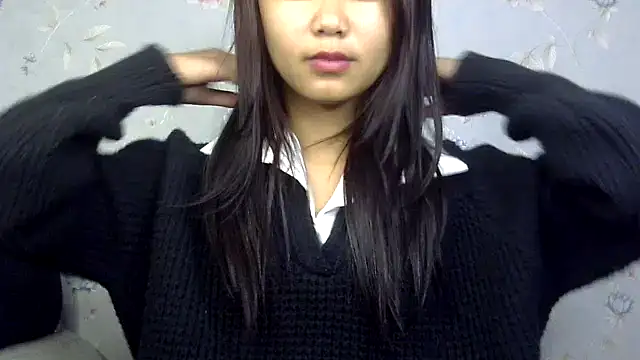 cute sapna online show from 12.14.24