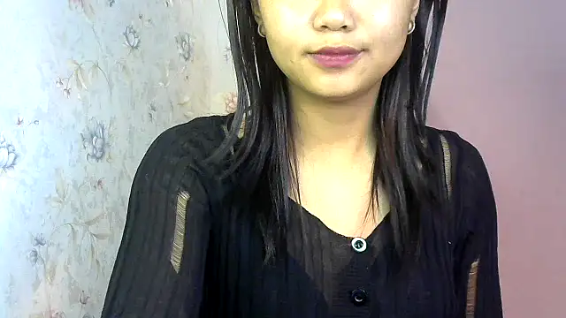 cute sapna online show from 02.18.25