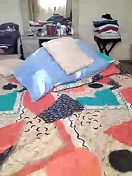 makaviwe online show from 03.19.25