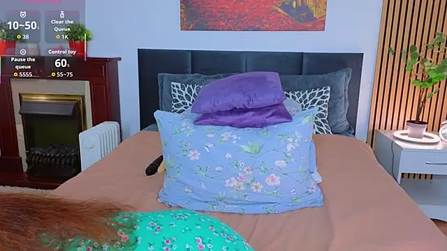 CutieGinger online show from 12.19.25