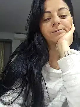 bruneta sexy23 online show from 02.12.25