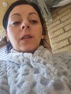 bruneta sexy23 online show from 03.15.25