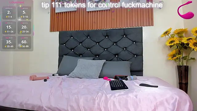 Cristale69 online show from 11.29.25