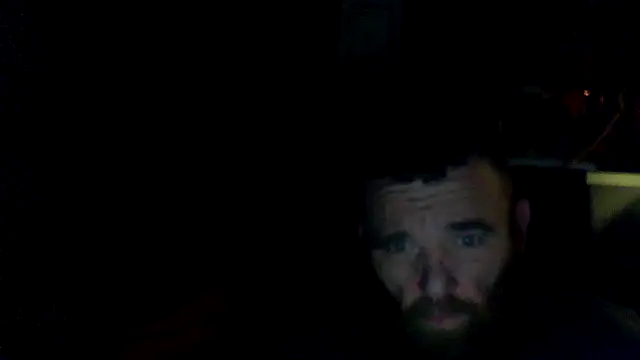 Snapshot of xXFeelsGoodXx chatting on 10.05.25 xXFeelsGoodXx online show from 10.05.25