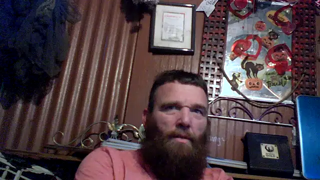 Snapshot of xXFeelsGoodXx chatting on 10.13.25 xXFeelsGoodXx online show from 10.13.25