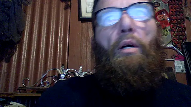 Snapshot of xXFeelsGoodXx chatting on 10.15.25 xXFeelsGoodXx online show from 10.15.25
