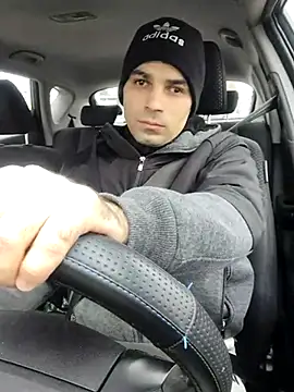 Snapshot of J0nyhson chatting on 03.18.25 J0nyhson online show from 03.18.25