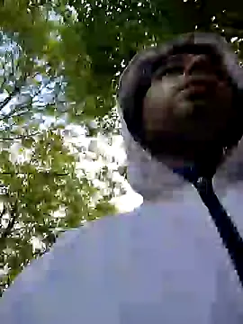 Snapshot of J0nyhson chatting on 10.19.25 J0nyhson online show from 10.19.25