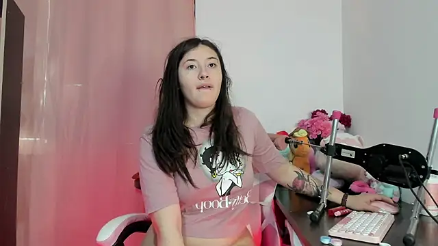 chubby vanniie  online show from 09.30.25